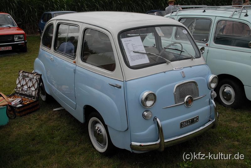 Classic Days 2010 6800.JPG